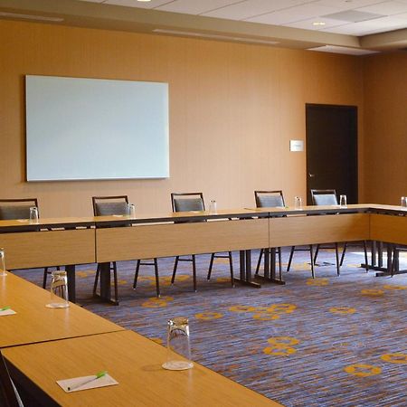 Courtyard By Marriott Youngstown Canfield Εξωτερικό φωτογραφία
