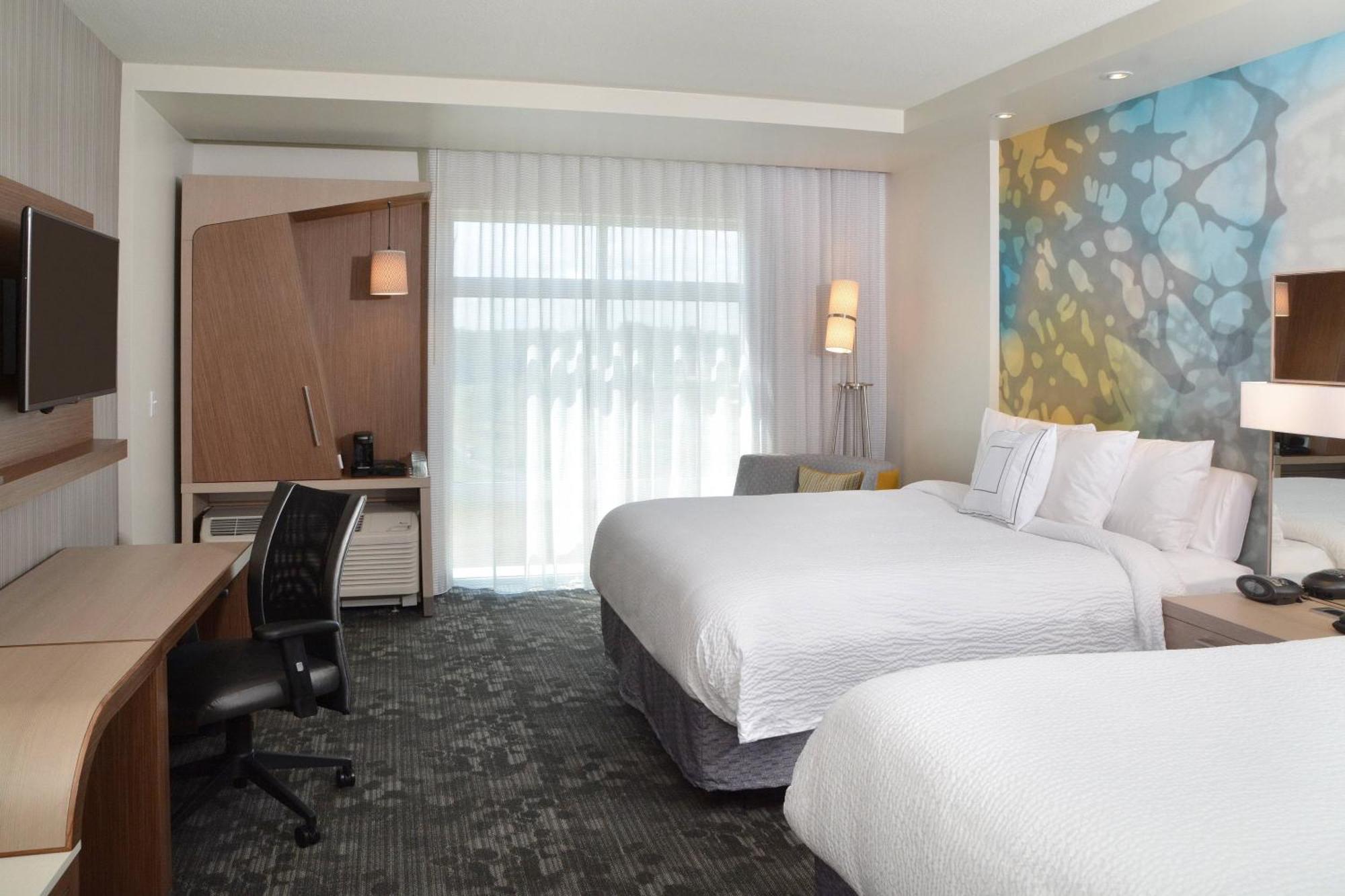 Courtyard By Marriott Youngstown Canfield Εξωτερικό φωτογραφία
